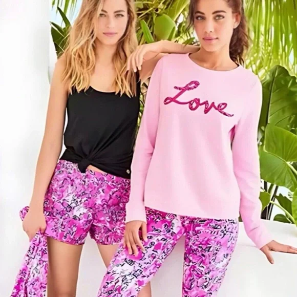Lilly Pulitzer Cotton Rami Sweatshirt Pink Blossom 💕Love Graphic Embroidered M - Picture 2 of 14